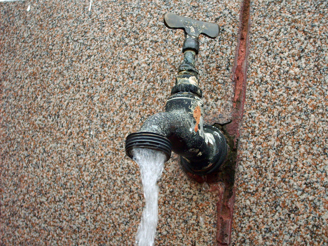 South Africans 'in the dark' about water quality, says AfriForum