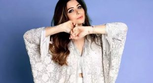 Kanika Kapoor’s Troubles Continue As The Singer Tests Coronavirus Positive For The Fourth Time